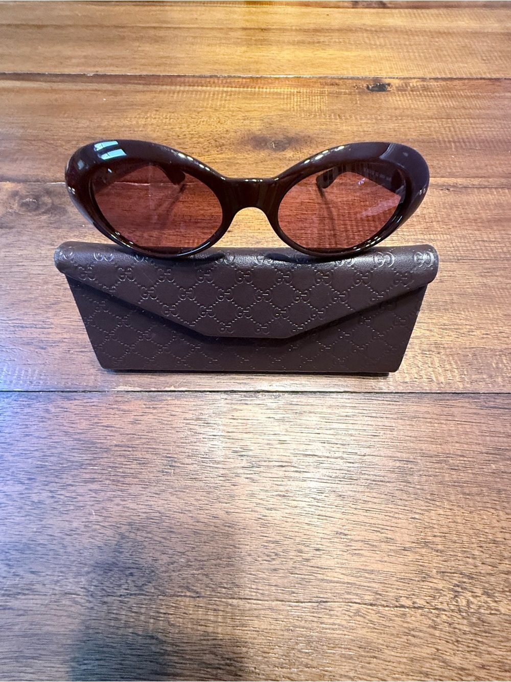 Gucci Preloved Women's Brown Oval Sunglasses with Case